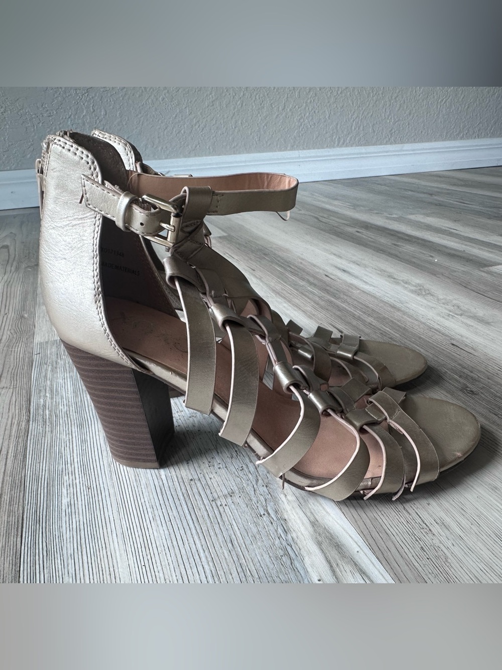 XOXO Gold Metallic Strappy Block Heel Sandals Size 8.5M